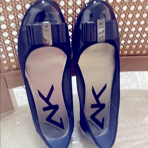 Anne Klein Sport blue  Flats with Bow Accent .like new used one time - Picture 1 of 5